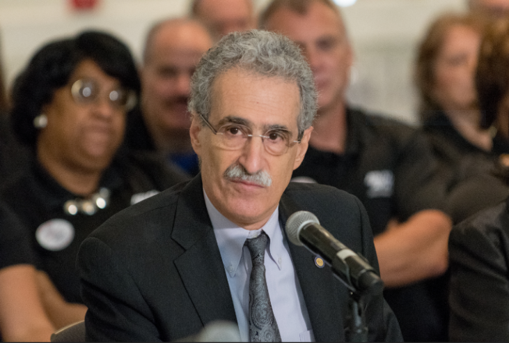 APWU President Mark Dimondstein